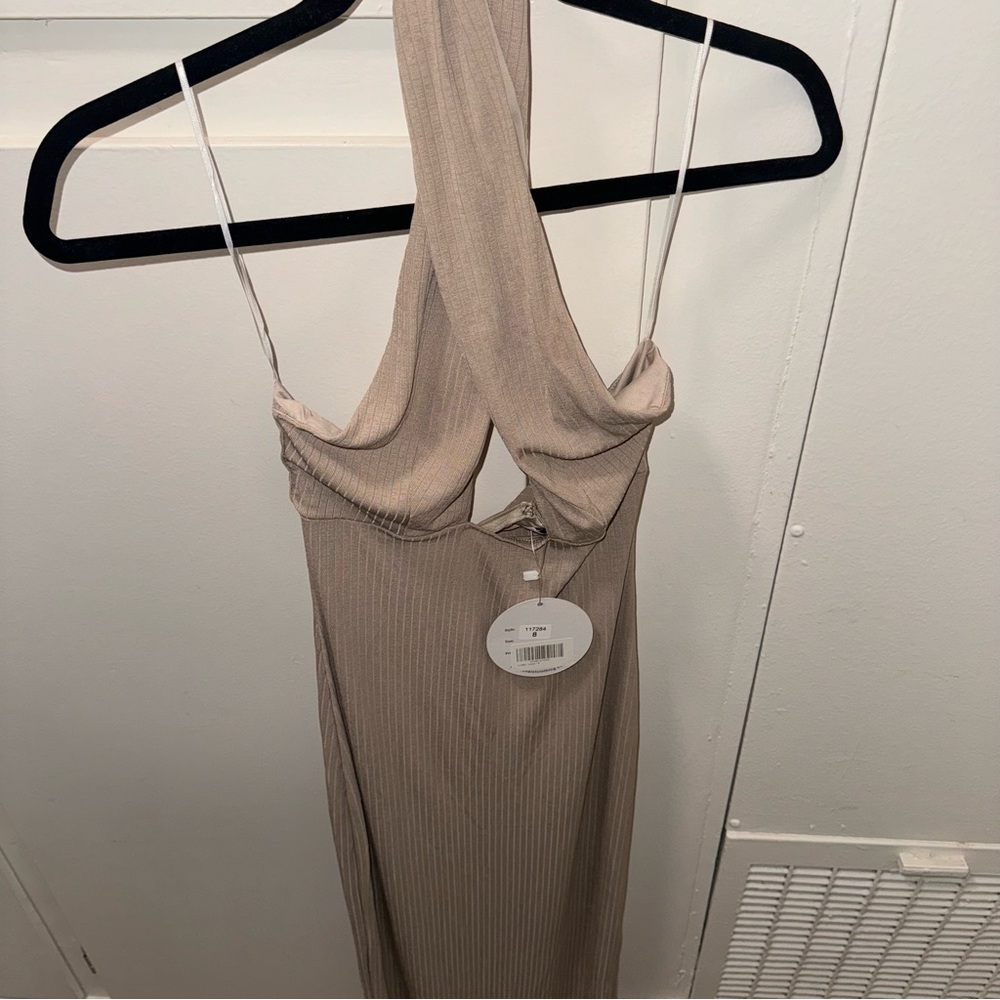 Cupids Alive Midi Dress Beige - Picture 6 of 10